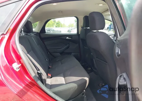 2017 Ford Focus Se z USA, uszkodzony, nr VIN 1FADP3FE7HL340876